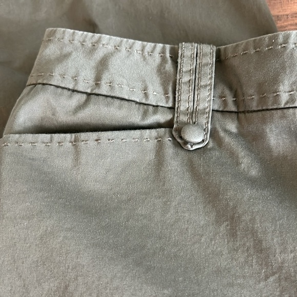 Coldwater Creek cotton capris - Picture 3 of 11